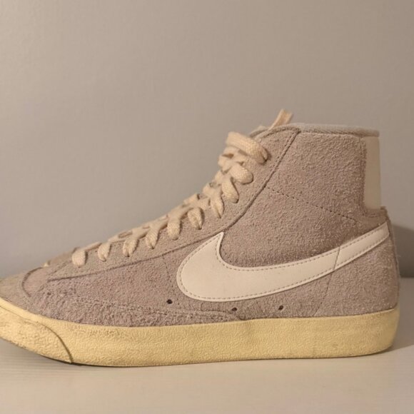 WOMEN'S Nike Blazer Mid 77 Vintage Light Bone Suede - SIZE 8 - Picture 6 of 7